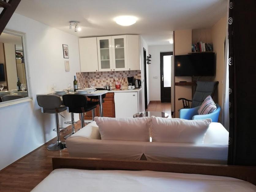 Studio Apartman Meli Leilighet Poreč Eksteriør bilde